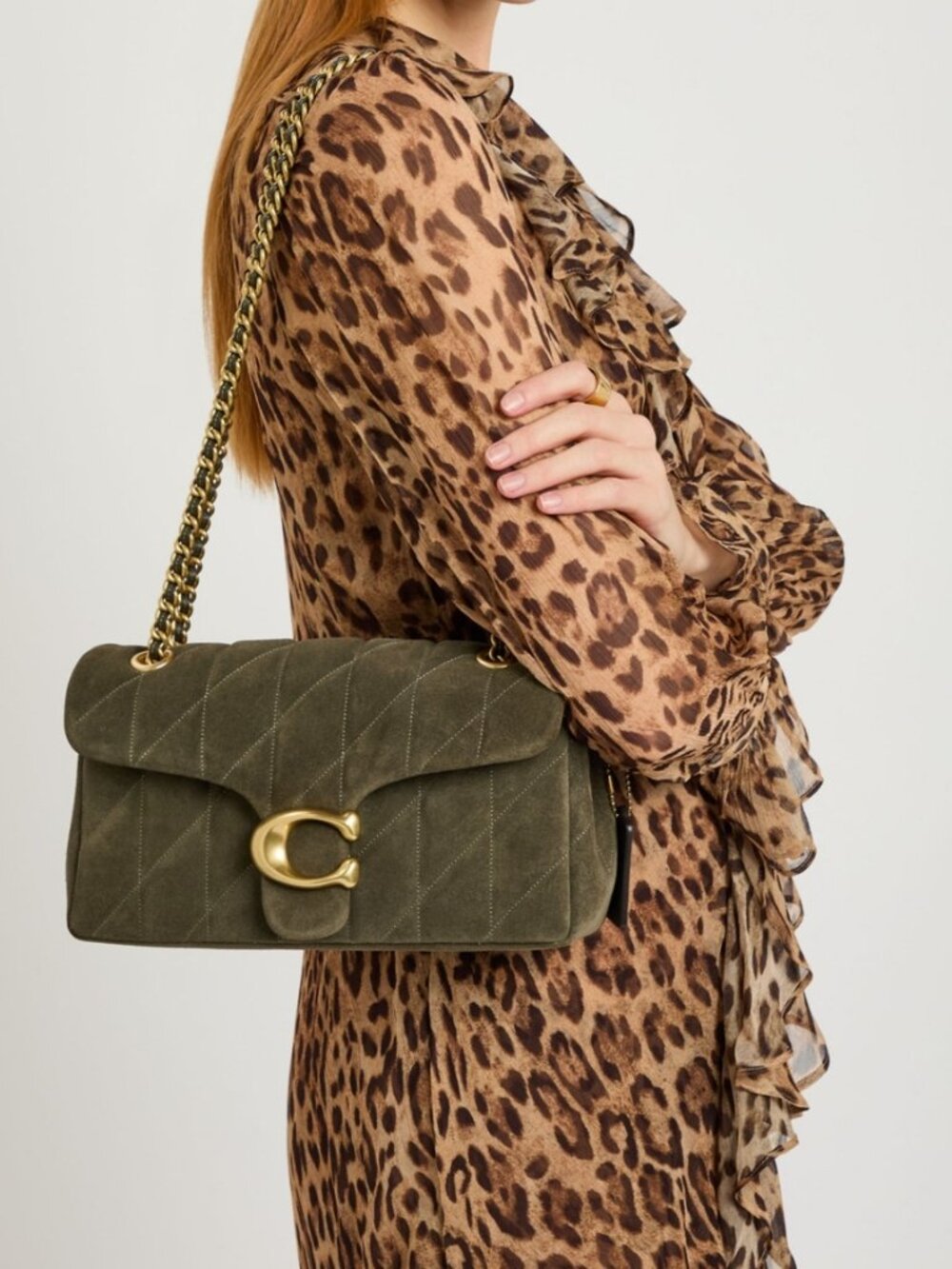 Authentic Coach quilted Tabby 26 Shoulder bag in suede and brass, olive, moss
